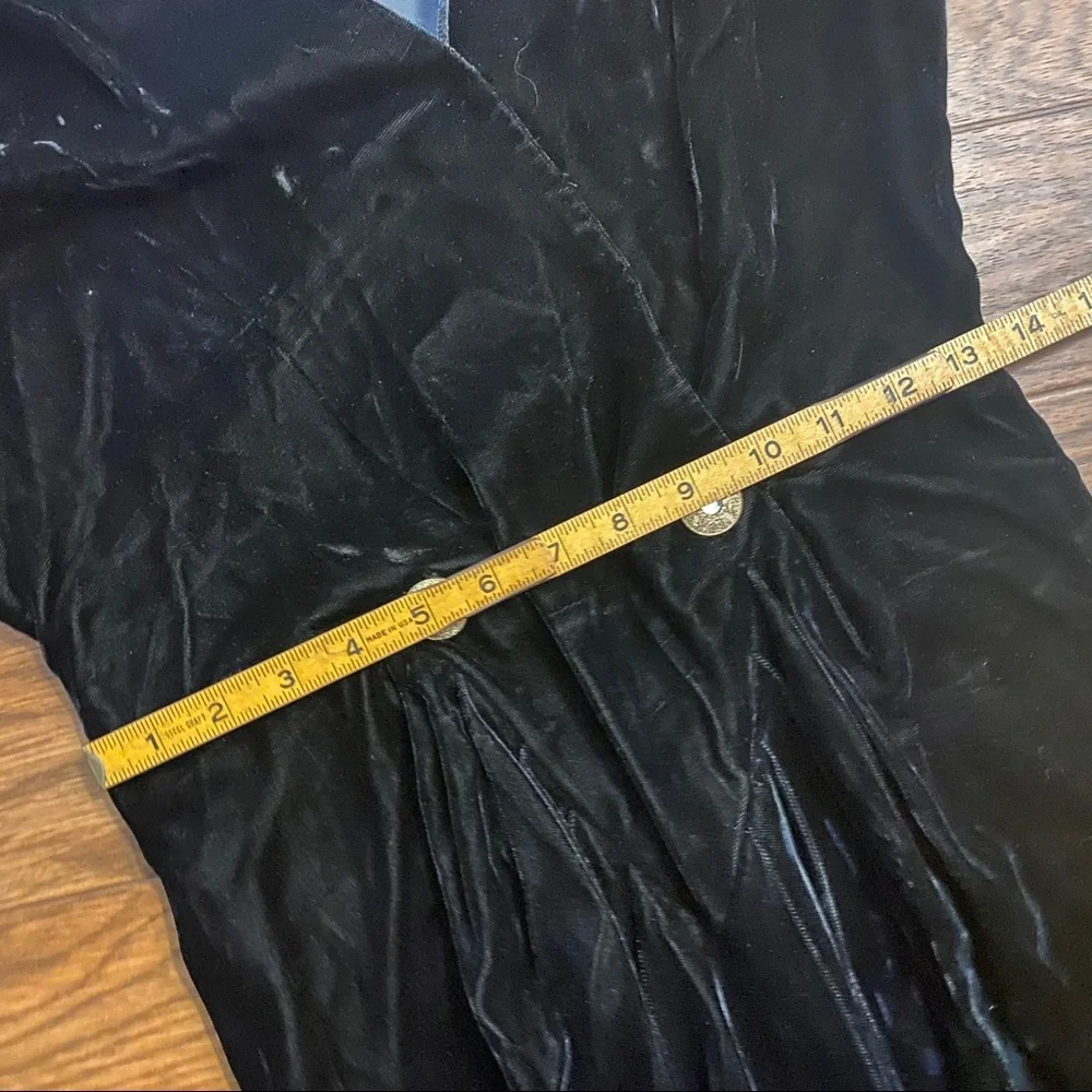 1980’s Divine Vintage Black Velvet Wiggle Dress with Gold Buttons, Marked a 8 - Picture 9 of 10